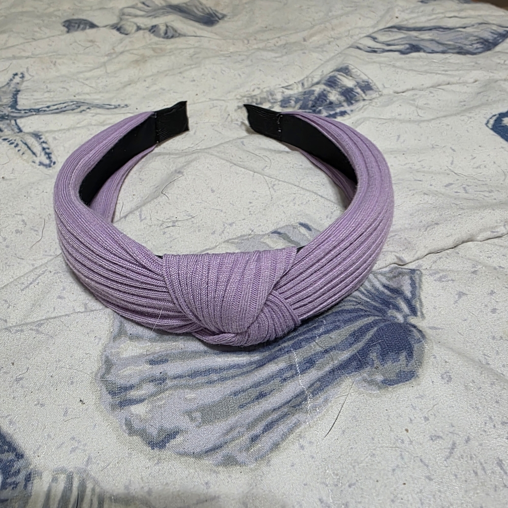 Lavender Knotted Headband